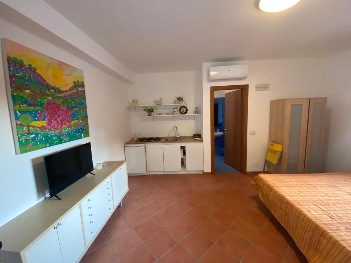 Giada Casa Vacanze Apartment Spigno Saturnia ภายนอก รูปภาพ
